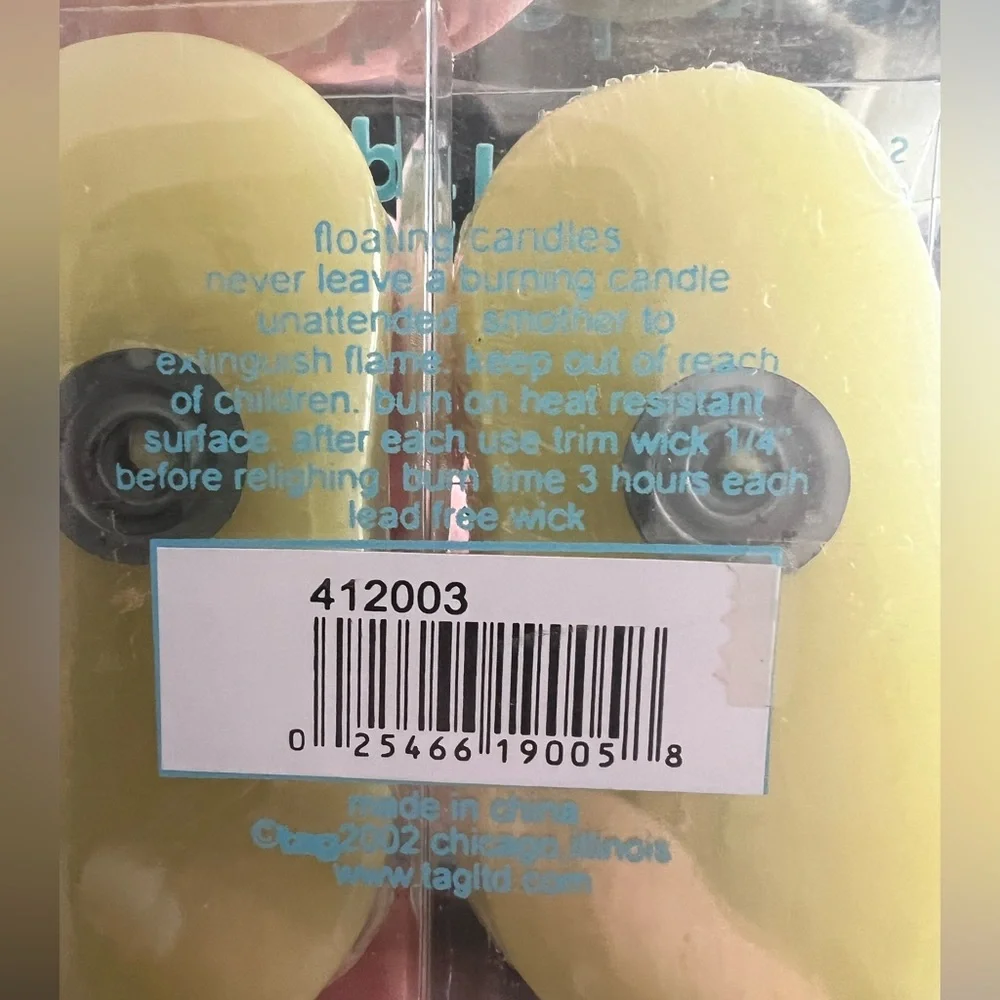 12 Tag Floating Flip Flop Candles - Yellow and Teal